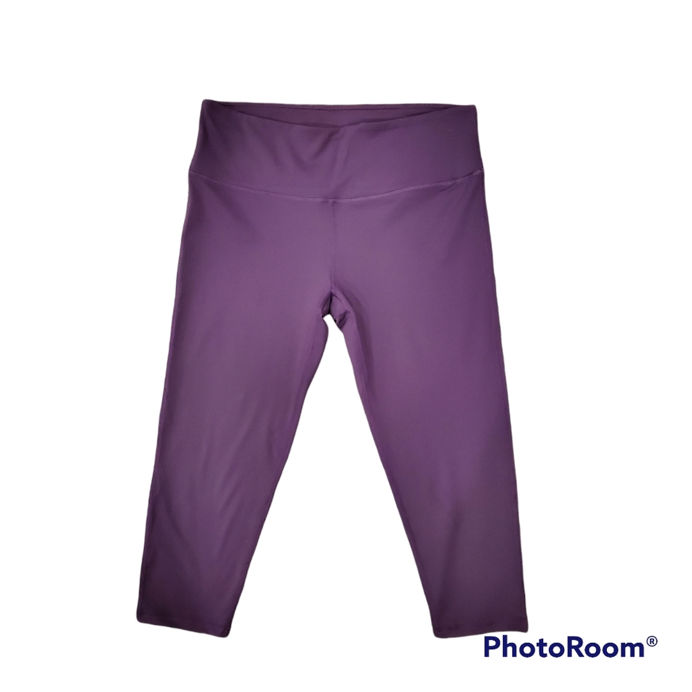 Plus Size XL Crop Leggings TeMa Athletics Purple